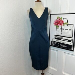 ZAC Zac Posen Blue V-Neck Ribbed Midi Dress Size 2